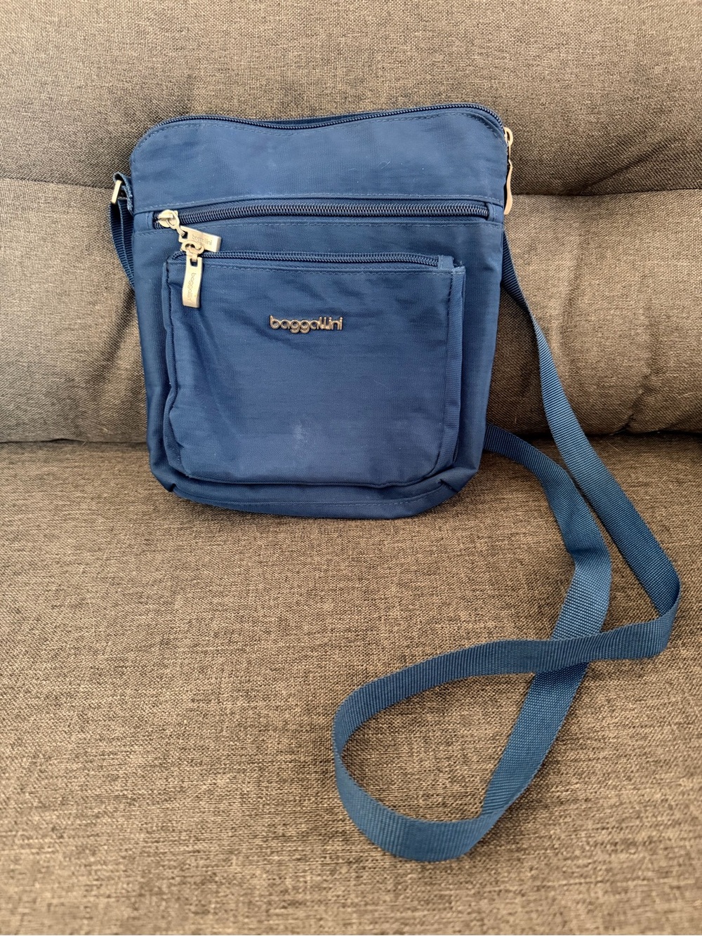 Baggallini Blue Nylon Crossbody with Front Pocket